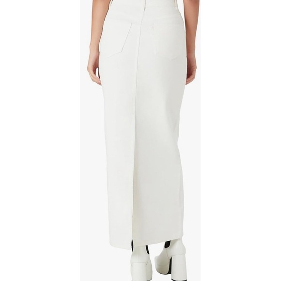 Forever 21 Long White Denim Skirt Size Medium NWT - Picture 1 of 6